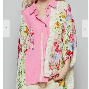 227.Oversized fit top in thermal and crochet lace mix with patch floral detail